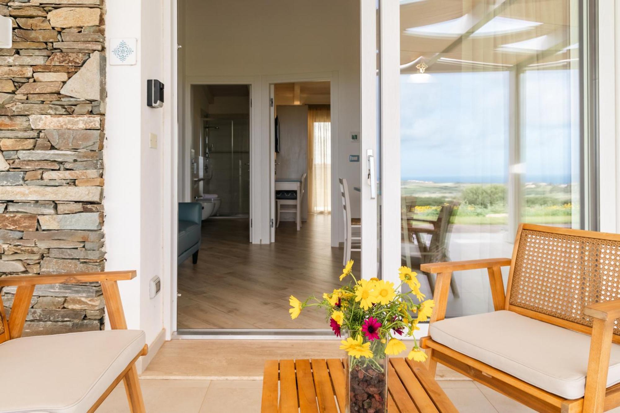 Lampianu Rena Majore Country Resort מראה חיצוני תמונה